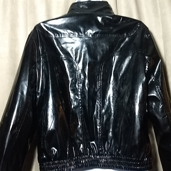 PVC crop jacket - Picture 3 of 5